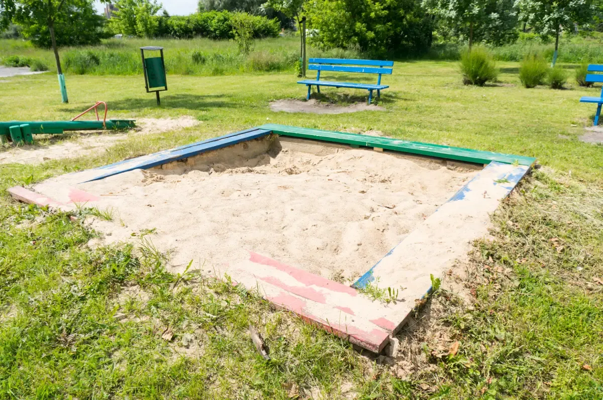 coverImage_spielsand-austauschen_credits_wirestock.webp